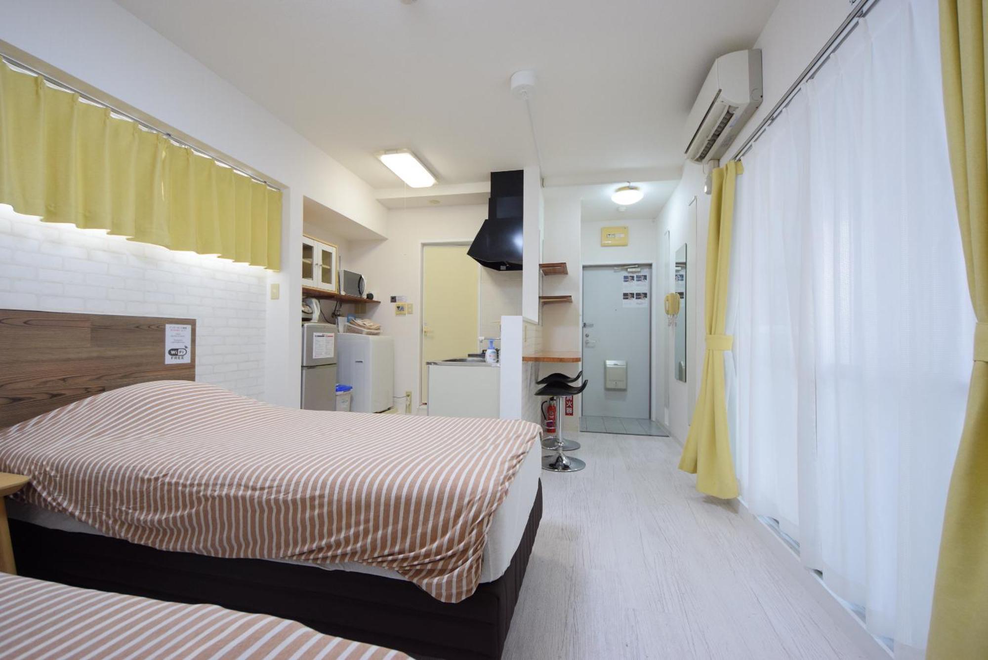 Stay In Sumuka Shintoshin Наха Экстерьер фото